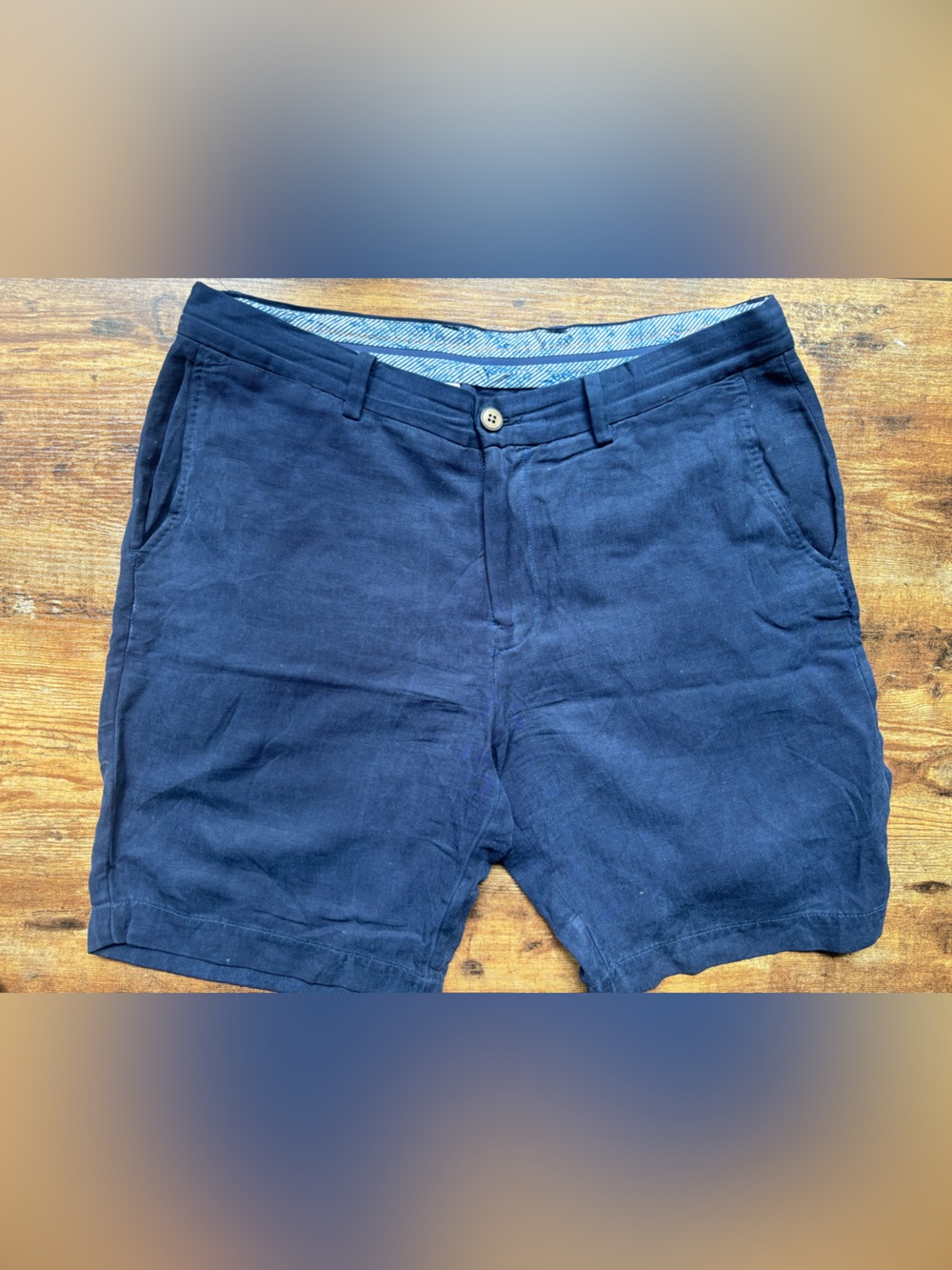 Tommy Bahama Shorts Waist Size 32